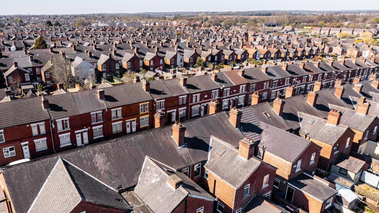 ‘Fit for 21st century’: UK to digitise property sales for faster transactions